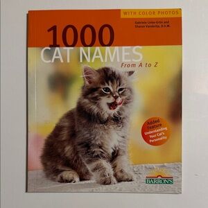 Barrons. 1000 Cat Names Book - Orange Cover